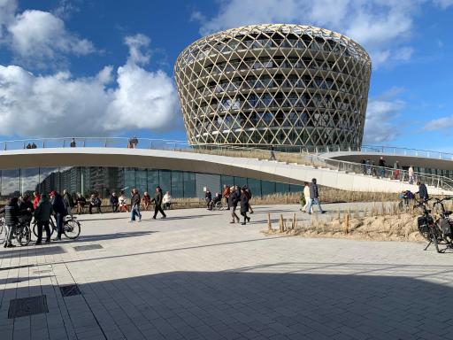 C view Casino - Housity