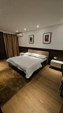 FLAT 20 - Housity