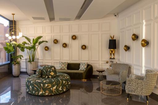 Hotel Las Tres Campanas - Housity