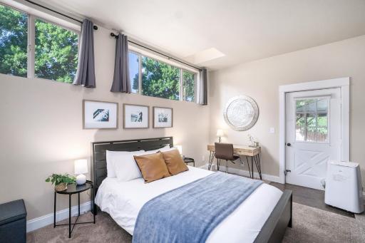 Gorgeous Guest Suite - Walk to Old Town and CSU! - Housity