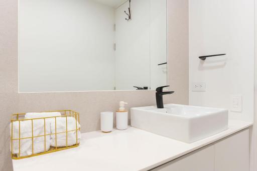 Brand new 1 bed loft with spectacular city view - Housity