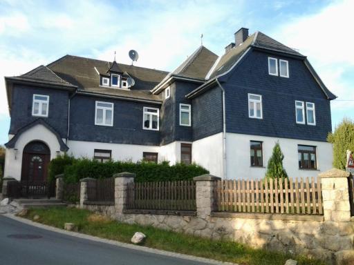 Monteurzimmer Alte Schule Heberndorf 1 - Housity