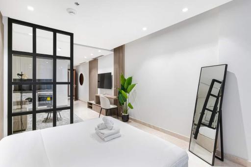 Urban Elegance New Studio Near Dubai Mall & Burj - Housity