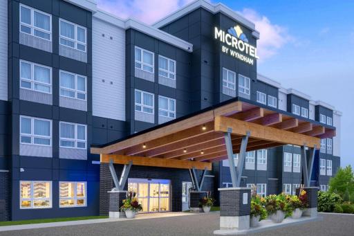 Microtel Inn & Suites by Wyndham Kanata Ottawa West - Housity