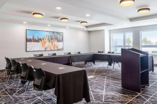 Microtel Inn & Suites by Wyndham Kanata Ottawa West - Housity