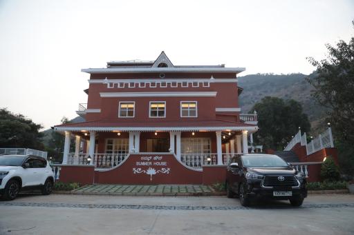 Summer House Nandi Foothills - Housity