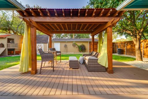Lovely Lubbock Home with Furnished Deck and Grill - Housity
