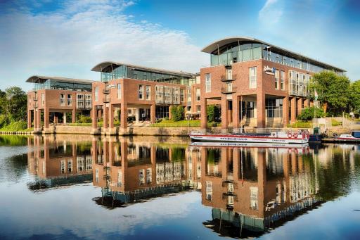 Radisson Blu Senator Hotel, Lübeck - Housity