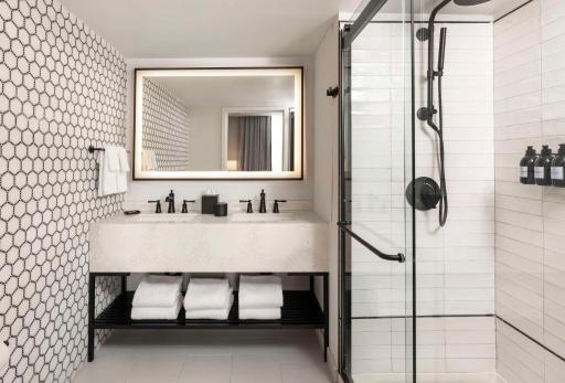 Mills House Charleston, Curio Collection by Hilton - Housity