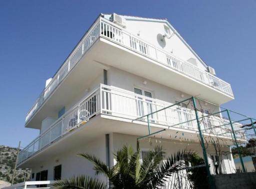 Apartments Trogrlić - Housity