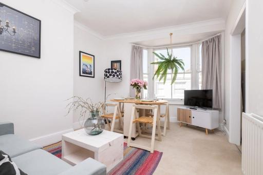Host & Stay - Guildford Apartment - Housity