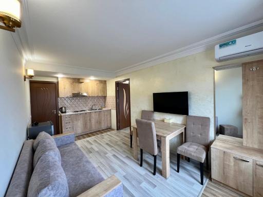 The Hill Guesthouse - Housity