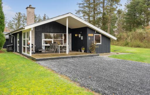 Holiday Home Tarm 53 - Housity