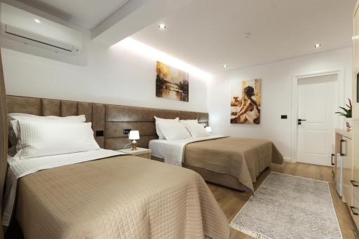 CastleView Inn - Housity