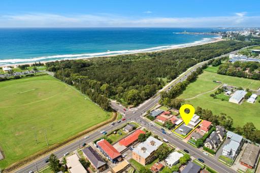 Fairy Meadow Beach House - Housity