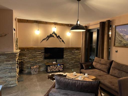 APARTAMENT KAUKAZ - Hizvo