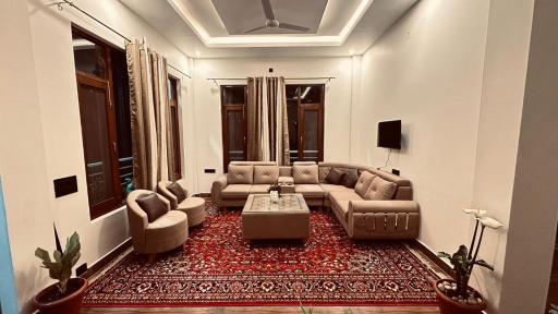 Four season kasauli - Housity