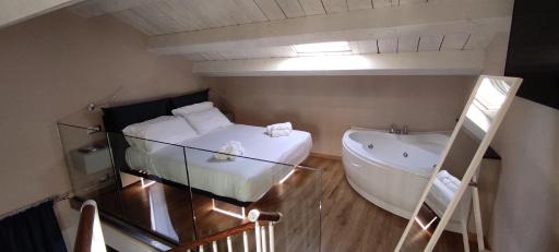 Palazzo Sarti Suites - Housity