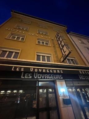 Hotel Les Voyageurs - Housity