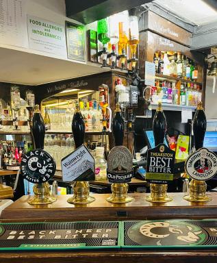Black Bull Hotel - Housity