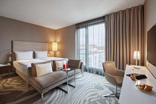 LEGERE HOTEL Bielefeld - Housity