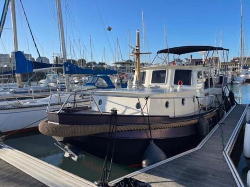 Séjour insolite- Bateau Hôtel- La Rochelle - Housity