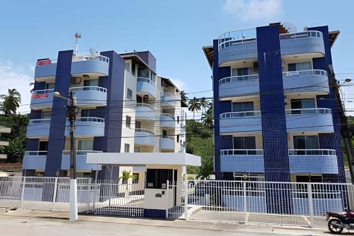 Quarto e Sala - 200 M. Praia dos Milionários - Housity