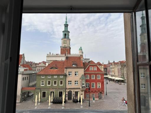 Rynek 5 - Housity