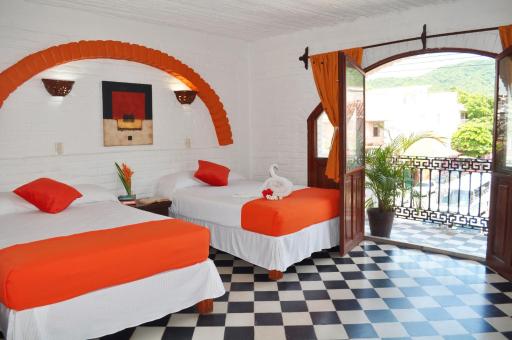 Hotel Hacienda de Vallarta Centro - Housity