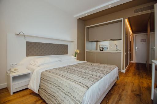 Sunshine Apartments Batumi - Housity