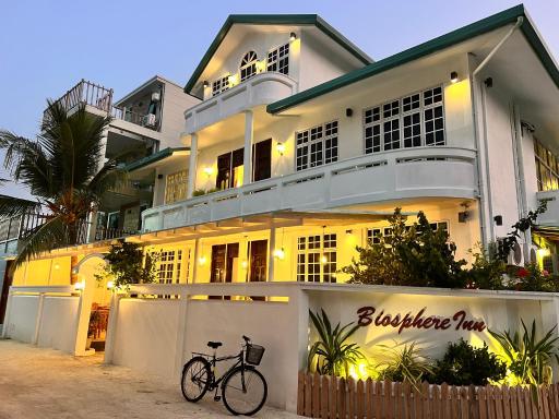 Biosphere Inn - Housity