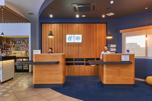 Holiday Inn Express - Malta, an IHG Hotel - Housity