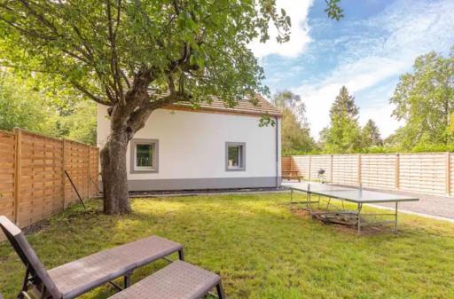 Maison avec jardin clos et privatif proche de Disneyland et parc des félins - Housity