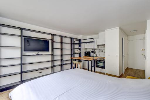 Grand studio avec parking - Porte de Versailles - Housity