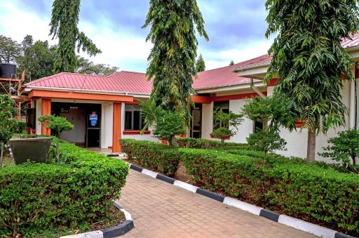 AKELLO HOTEL - Housity