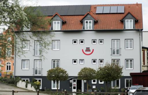 Hotel Zur Sonne - Housity