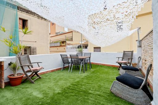 Hauzify I Novavila Centre Rooms - Housity