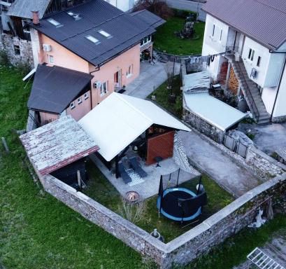 Holiday House Tina - Housity