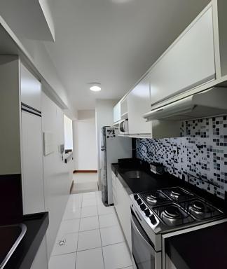 Vista Mar Apartamento em Armação - Housity