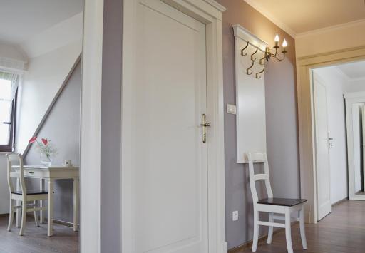 Guest House Na Piętrze - Housity