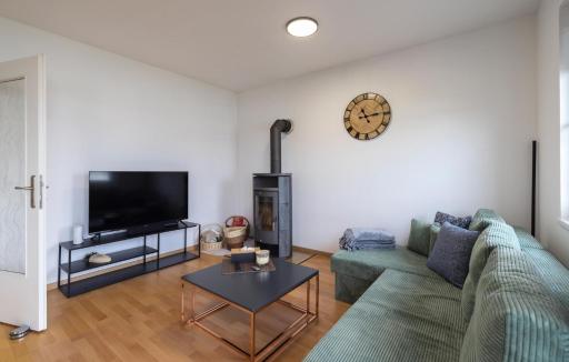 Ferienhaus Mit Seeblick - Housity