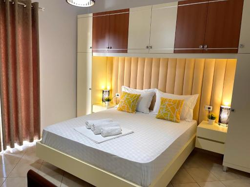 Melina Apartments - Housity