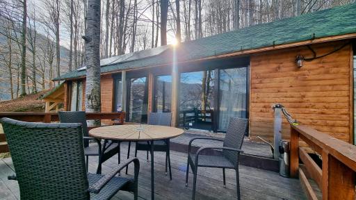 La Cabană By the Lake - Housity
