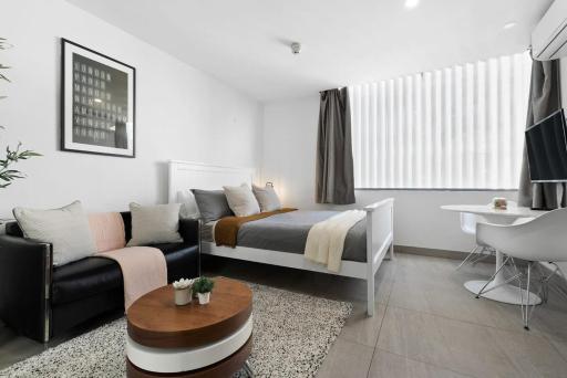 Stylish & Cozy Beach Studio, 5min walk to Bondi Beach - Housity