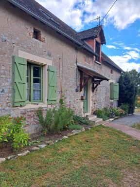 Chez Nous - Housity