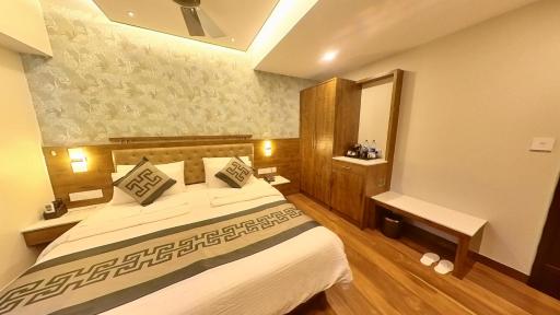 Hotel GRT Square - Housity