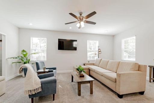 Perfectly Paired on Pope - Two Houses - Housity