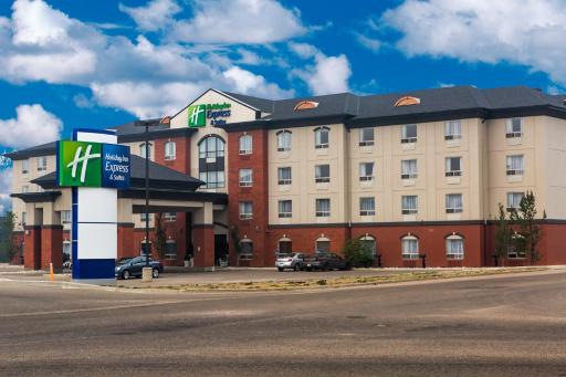 Holiday Inn Express Hotel & Suites - Slave Lake, an IHG Hotel - Housity