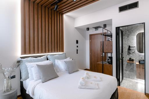 Snob Athens - Housity