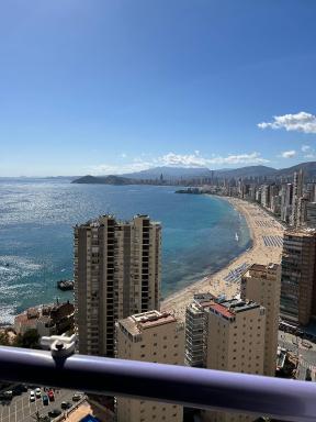 Apartamento Con Preciosas Vistas Y Piscina - Housity